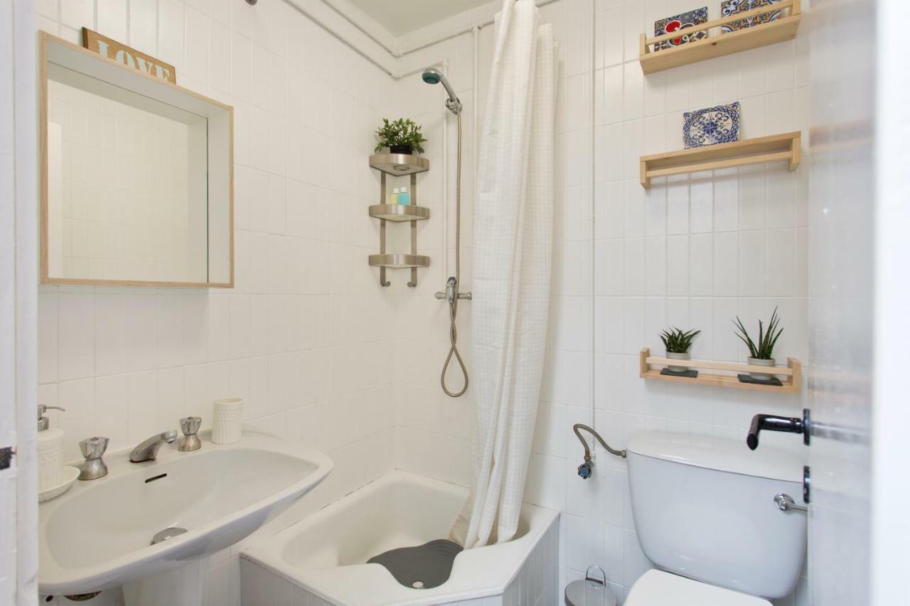 Host Wise - Cozy Quiet Flat - Trindade Station Apartment Porto Luaran gambar